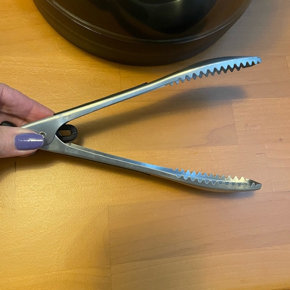 Ice bucket, 4 quarts, great condition. - Picture 7 of 10